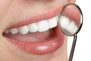 Coge dato: Los remedios caseros más efectivos para blanquear los dientes