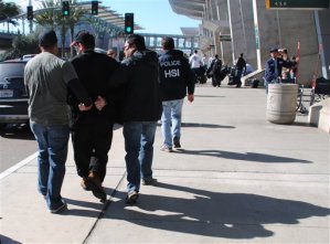 EEUU anunció nuevas normas para los arrestos y deportaciones de inmigrantes indocumentados