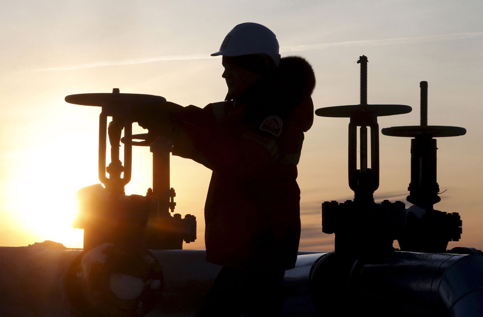 El petróleo registra su segundo máximo anual consecutivo y cierra en US$ 45,33 en Nueva York