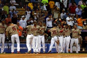 Venezuela dejó en el terreno a Dominicana y consigue su segundo en la Serie del Caribe