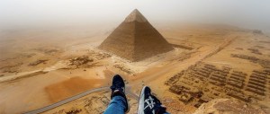 Video: Chico rompe las reglas y se sube a la Gran pirámide de Guiza