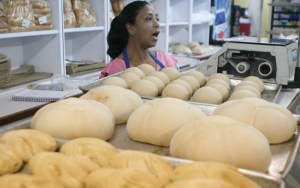 Cierran 120 panaderías en Maracaibo