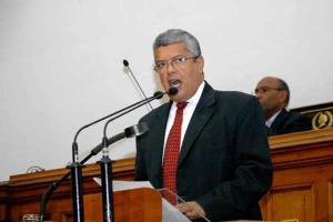 Diputado Luis Barragán y el lumpemilitariat: No se combate el mal con el mal ya generado
