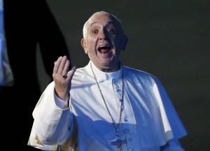 El Papa se equivoca y le habla en italiano a los mexicanos (video)