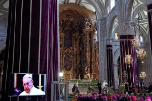 El Papa pide a Iglesia mexicana apoyar el combate al narcotráfico y la violencia