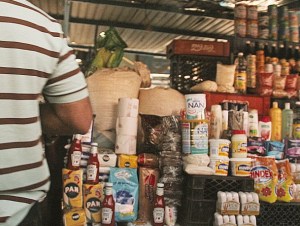 Mercado Las Pulgas, tierra sin ley de los productos regulados en Maracaibo