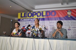 Cuatro Premios Nobel de la Paz vienen a Venezuela en apoyo a Leopoldo López