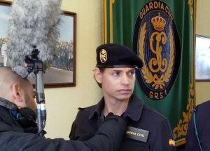Carlos Baute desató polémica al vestirse de Guardia Civil