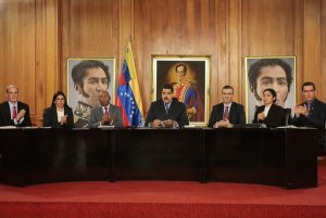 Maduro: Sueldo mínimo pasa a Bs 11 mil 578 y  ticket de alimentación a Bs 13 mil 275