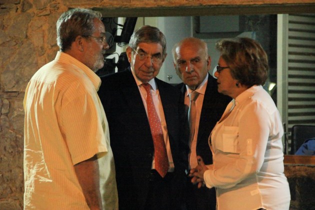 Oscar Arias de visita en Villa Magna (2)
