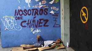 ¡Cinismo rojo, rojito! Pobreza crítica puede cerrar el año por debajo de 4%, según Maduro