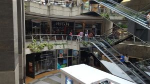 Suspenden servicio eléctrico en el centro comercial Sambil de Chacao (Fotos)