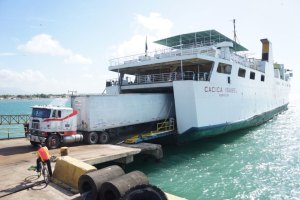 Se agrava la escasez en Nueva Esparta por falta de ferrys de carga
