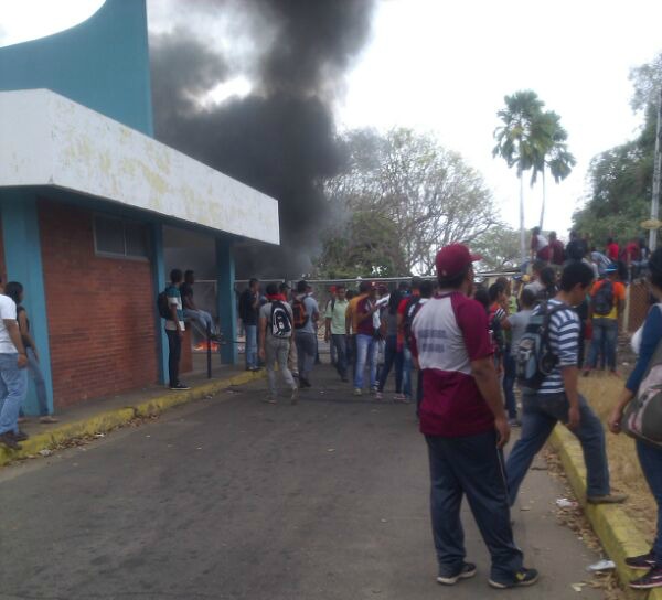 Protesta en la UDO en el estado Bolívar