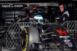 Alonso volverá a probar el McLaren en busca de fiabilidad