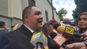 José Brito: Si Maduro insiste en cerrar la salida electoral, puede haber un reventón