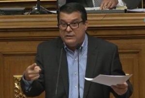 Carlos Berrizbeitia:  No podemos darle la espalda al poder originario que nos trajo aquí con el voto