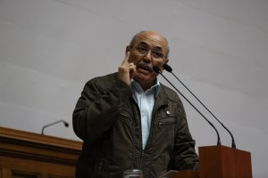 Ismael García: Tareck El Aissami es el nuevo Pedro Estrada en tiempos de revolución