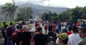 Disturbios en Colombia por asesinato de niña deja un muerto y diez heridos