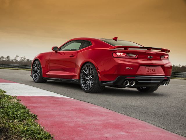 001_Meet The 2017 Chevrolet Camaro ZL1_ Unveiled With 640 HP And 10-Speed Auto