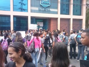 Los estudiantes de la Iutepal manifiestan en Valencia