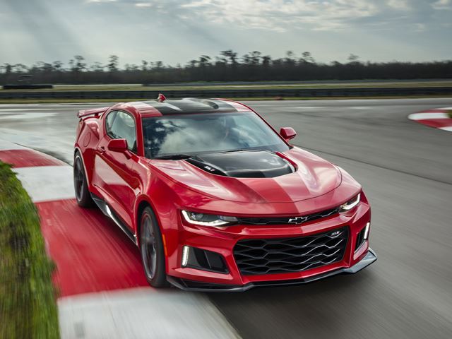 Meet The 2017 Chevrolet Camaro ZL1_ Unveiled With 640 HP And 10-Speed Auto