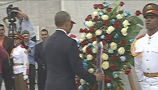 Obama rindió homenaje a José Martí en la Plaza de la Revolución de La Habana