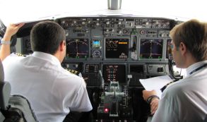 Cómo combaten el “jet lag” los pilotos de aviones