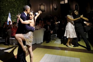 En video: El inolvidable tango que Obama bailó en Argentina