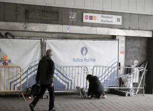 Miles de maletas esperan a sus propietarios en el aeropuerto de Bruselas