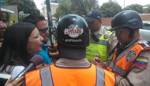 PNB intentó impedir toma de fotografías en concentración de periodistas #PeriodismoSinCensura