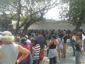 Vargas protesta por comida: García Carneiro quiere controlar qué se come y cuándo con una nueva “fundación”