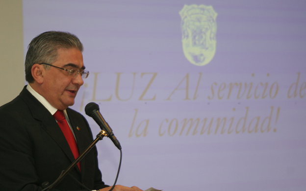 Leonardo Atencio, rector de LUZ, declara sobre las primeras jornadas de paz y convivencia ciudadana, realizadas en el MACZUL y donde se diserto sobre los secuestros y la seguridad