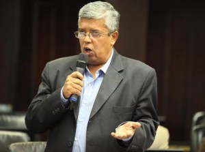 Luis Barragán: Sube más el puntaje para la aplicación de la Carta Democrática