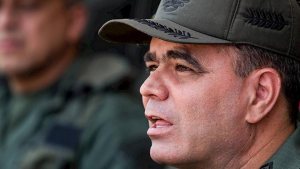 Se fue Maduro y Padrino López encabezó Consejo de Ministros para “la Defensa Integral”