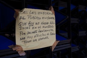 Ingenieros venezolanos piden horarios de cortes eléctricos para evitar daños