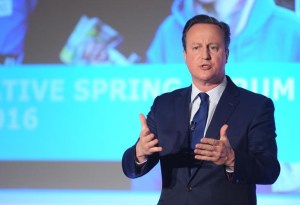 Cameron comparece en el parlamento por los “Panamá Papers”
