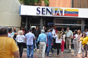Seniat publica nuevo horario para pago del ISLR en centros comerciales de Caracas