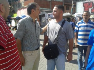 Diputado José Guerra denunció discriminación con la comida