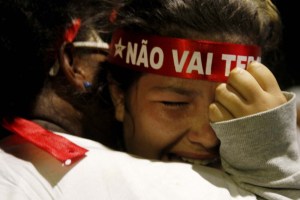 Dulces o amargas: Las lágrimas bañan el impeachment de Rousseff (fotos)