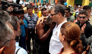 Reconstrucción por sismo en Ecuador costará “miles de millones de dólares”, según Correa
