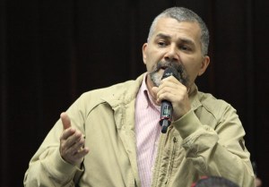 Ricardo Molina reitera que el aumento de pasaje no está autorizado (Video)