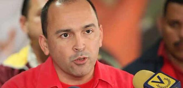 Francisco Torrealba: No hay dirigentes de la MUD aliado con el Gobierno