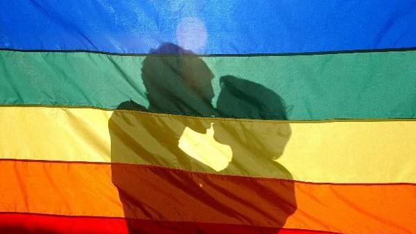 Encuesta revela que el 19% de los peruanos cree que la homosexualidad es una enfermedad