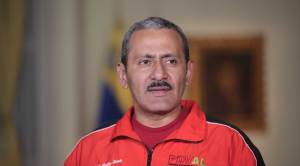 Trabajadores del Bicentenario piden a Maduro investigar “chanchullos” del exministro Osorio