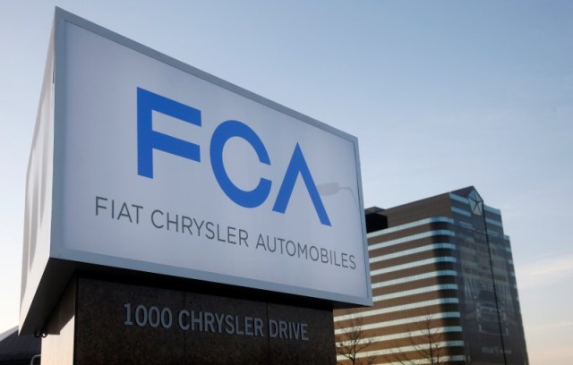 Un cartel de Fiat Chrysler Automobiles, fotografiado en la sede global del grupo en Auburn Hills, Michigan. Foto:  Reuters