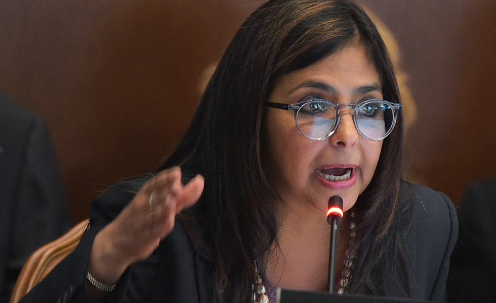 Delcy Rodríguez calificó como “obsesivo” a EEUU por urgir al Gobierno para que permita el Revocatorio