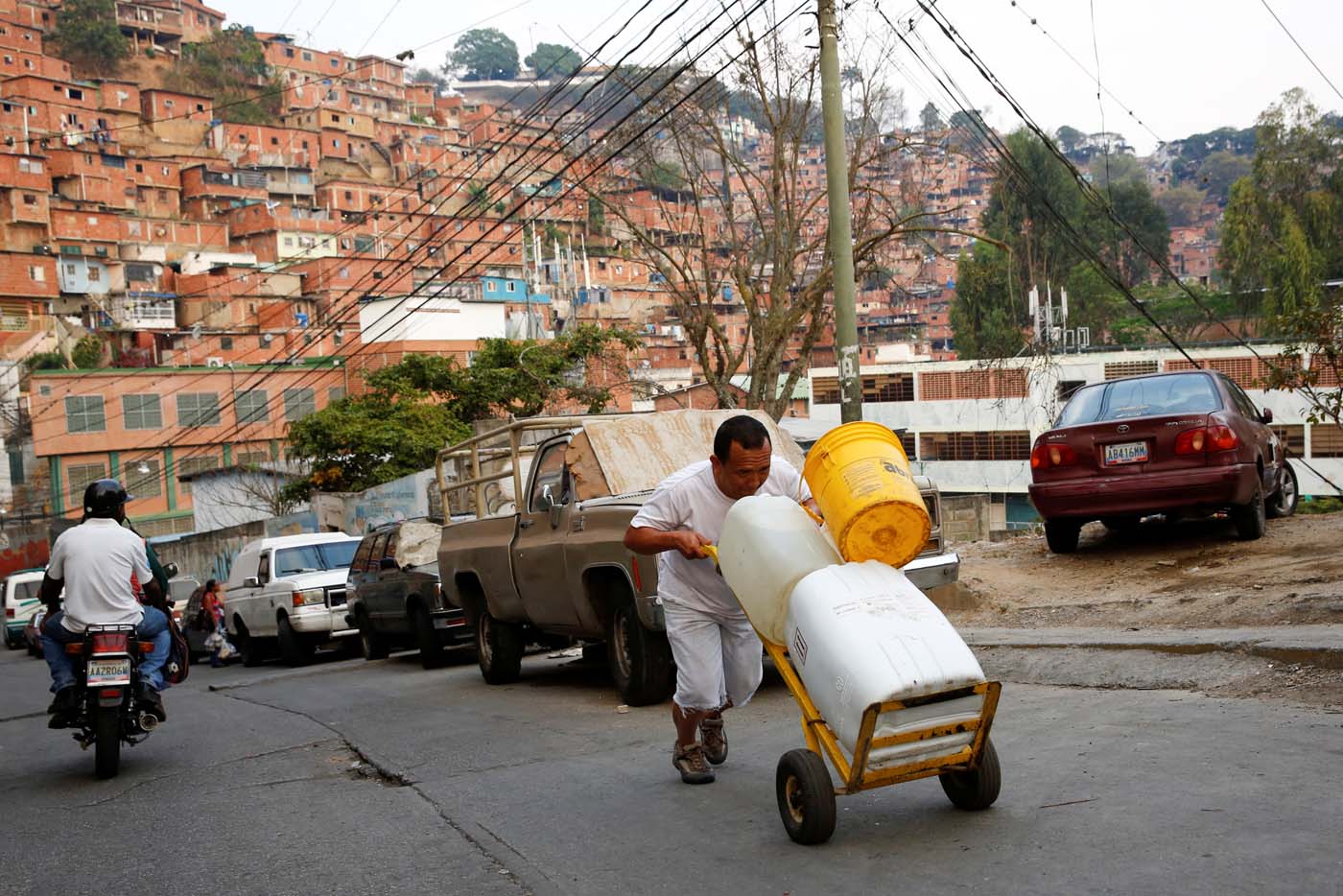 Con constantes racionamientos, Venezuela celebra el Día Mundial del Agua