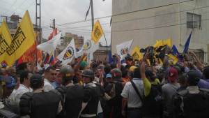 GNB impide marcha al CNE de Valencia (fotos)