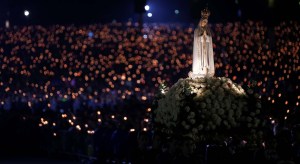 Hace 99 años la Virgen de Fátima le apareció a tres niños en Portugal
